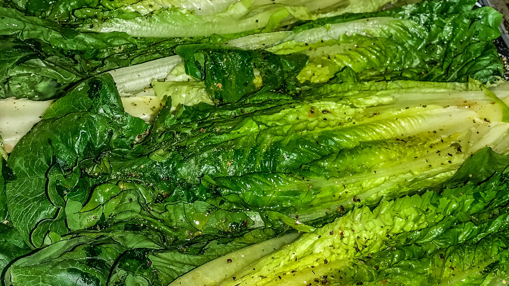 Grilled Romaine Salad &ndash; Blues Hog